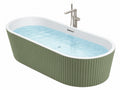 Freistehende Badewanne 170 x 75 x 58 cm Grün Weiß Acryl mit geriffelter Verkleidung